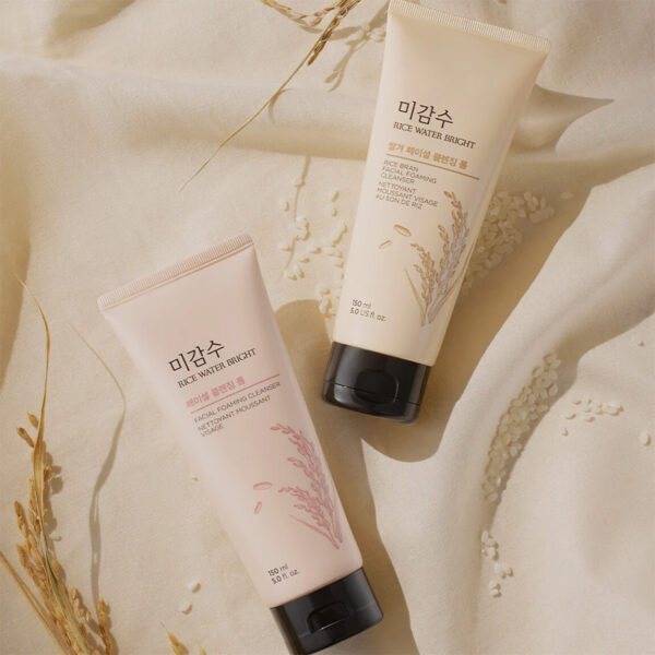 THE FACE SHOP Rice Water Bright Rice Bran Foaming Cleanser 150ml